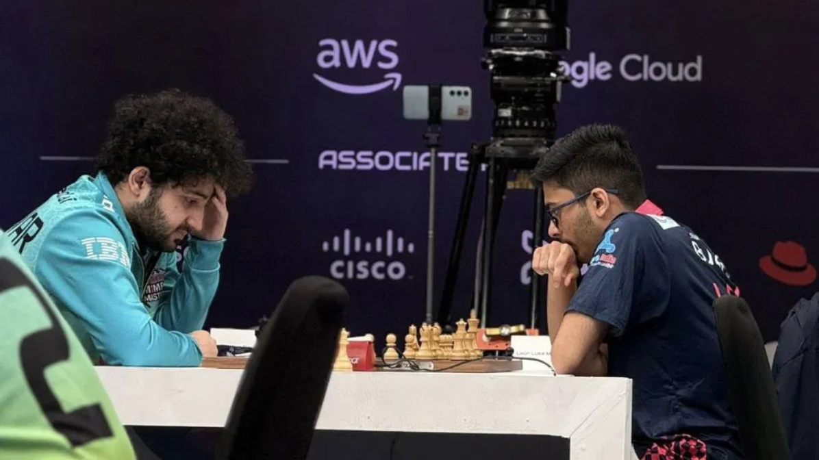 Bardiya Daneshvar, Leon Luke Mendonca