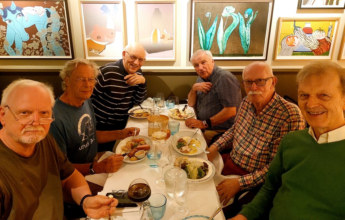 Dîner du groupe